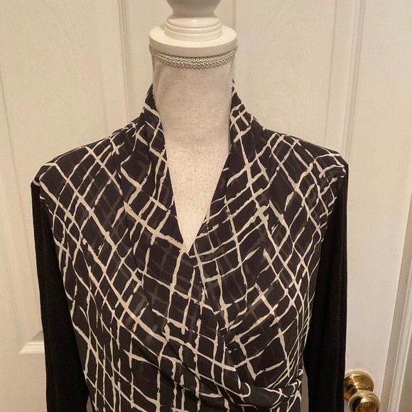 Scapa Lauren Perre Blouse M Black White Crossover Neckline Long Sleeve - Picture 2 of 10